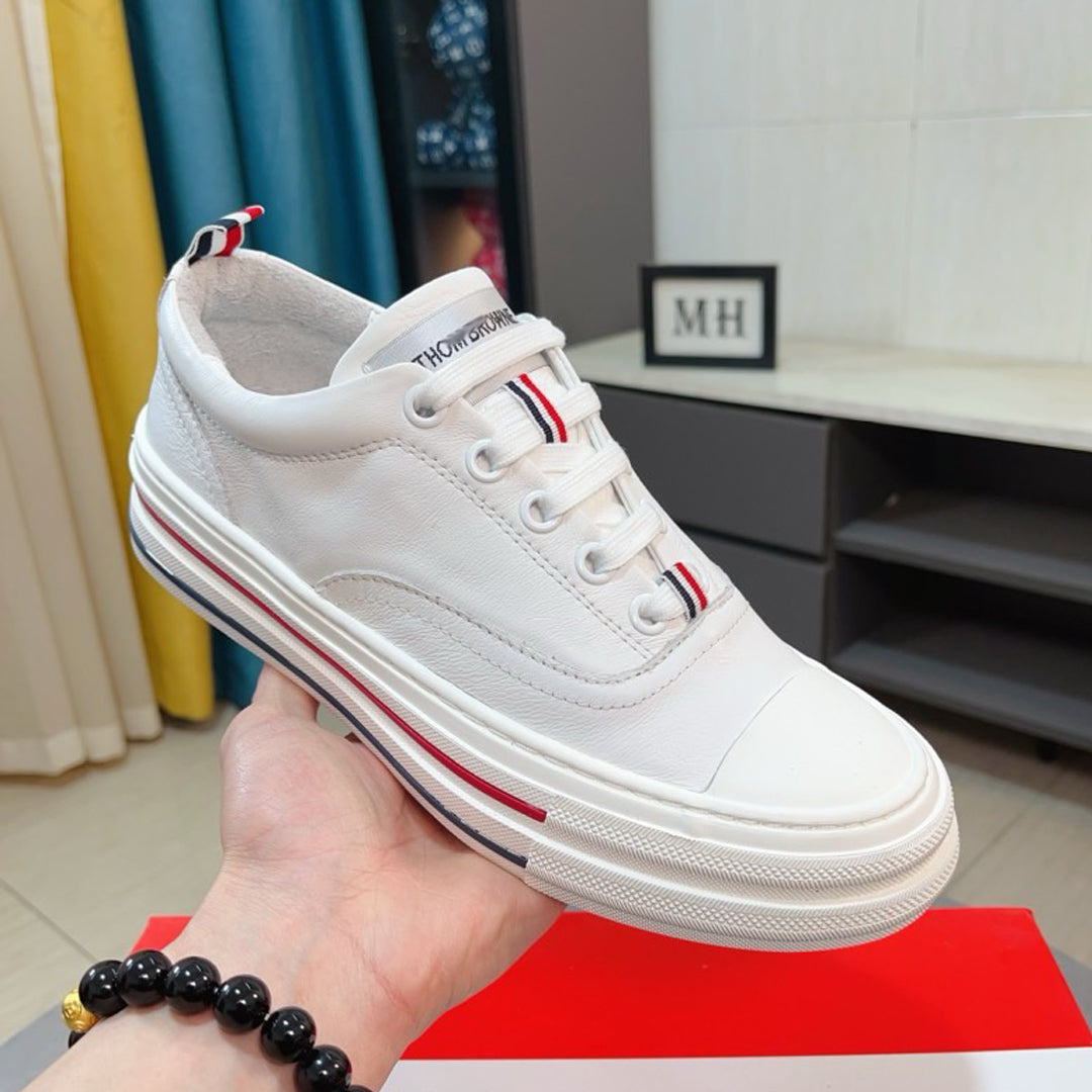 THOM Genuine leather casual sneakers