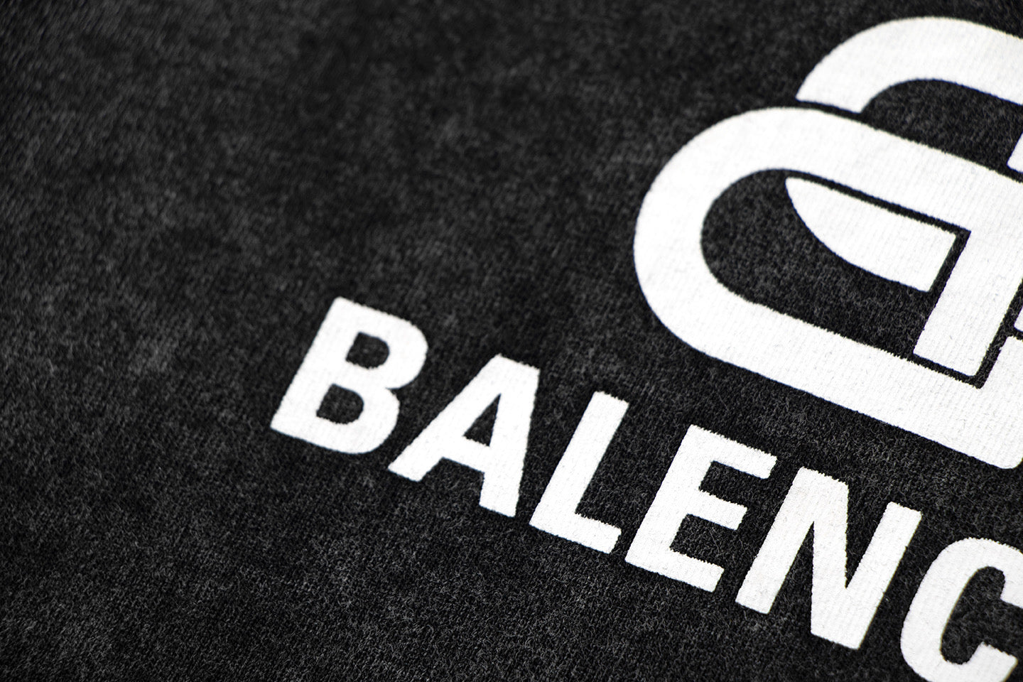 2025ss Distressed Man T-shirt