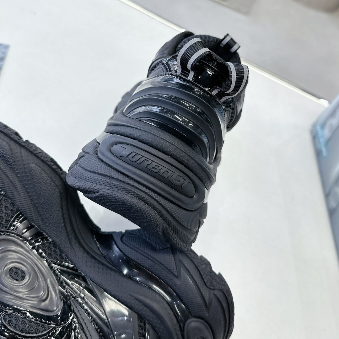 2025 Limited Edition Couple Style Shoe