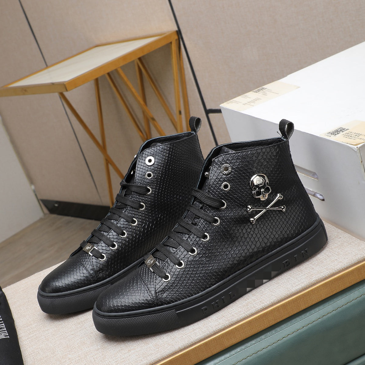 PLElN 26ss Casual shoes