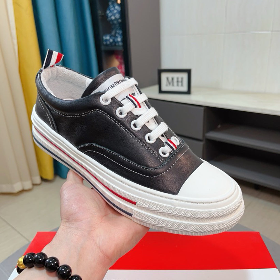 THOM Genuine leather casual sneakers